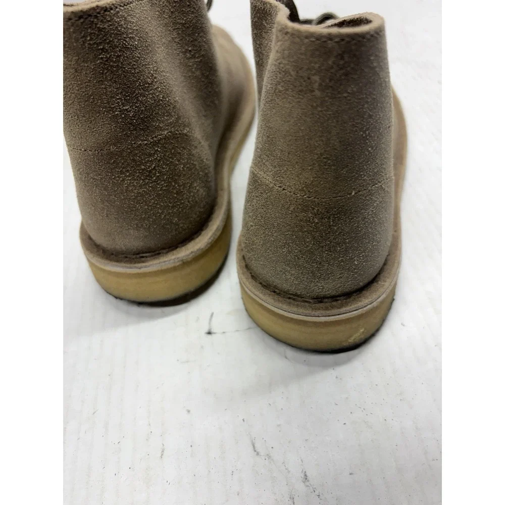 Clarks Men Size 10 Taupe Desert Sand Suede Lace Up Chukka Boots Gum Sole  EUC